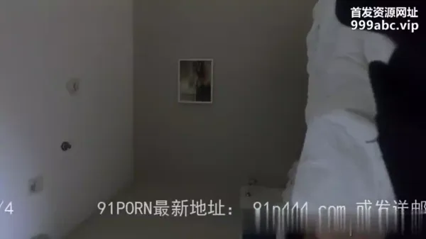 真实偷情非常害羞的人妻，第一部