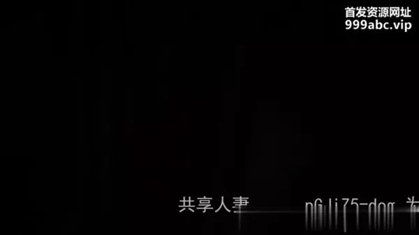 [原创] 这样在门外听着老婆被操的声音和眼见更刺激