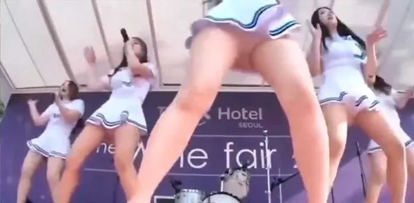 给摄影师加鸡腿！我说的 耶稣也拦不住