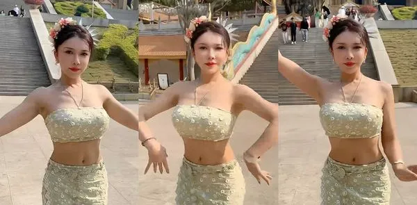 中国奇葩艳星 龚玥菲 酒店一对一裸聊 G杯豪乳揉捏乳浪翻滚 玩弄粉嫩乳头勾网友打飞机 风韵骚浪宝刀未老！